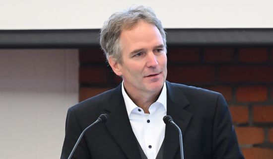 Dr. Martin Pehnt bei einem Vortrag