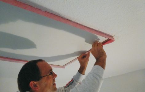 Dachboden Treppe Dichtband ankleben