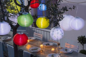 Bunte Lampions