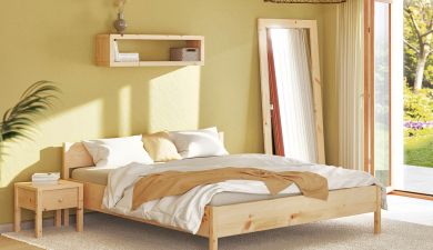 Doppelbett aus Zirbenmassivholz in Wohnambiente