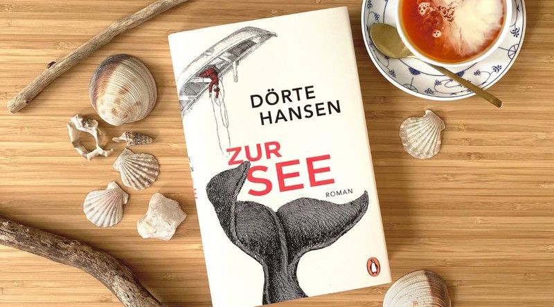 Dörte Hansen Zur See auf Tisch