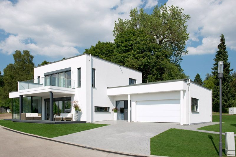 Garage: massiv, Stein auf Stein errichtet