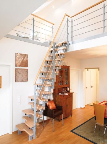 Treppe zum Dachboden nachträglich einbauen