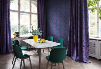 Tapeten in Trendfarbe Ultra Violett