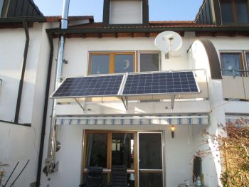 kleine solaranlage für die steckdose balkon