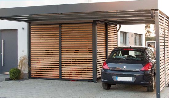 Im Carport oder in der Garage ist Ihr Auto gut geschützt