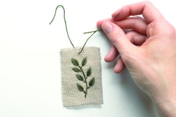 Geschenkanhänger Zweig
