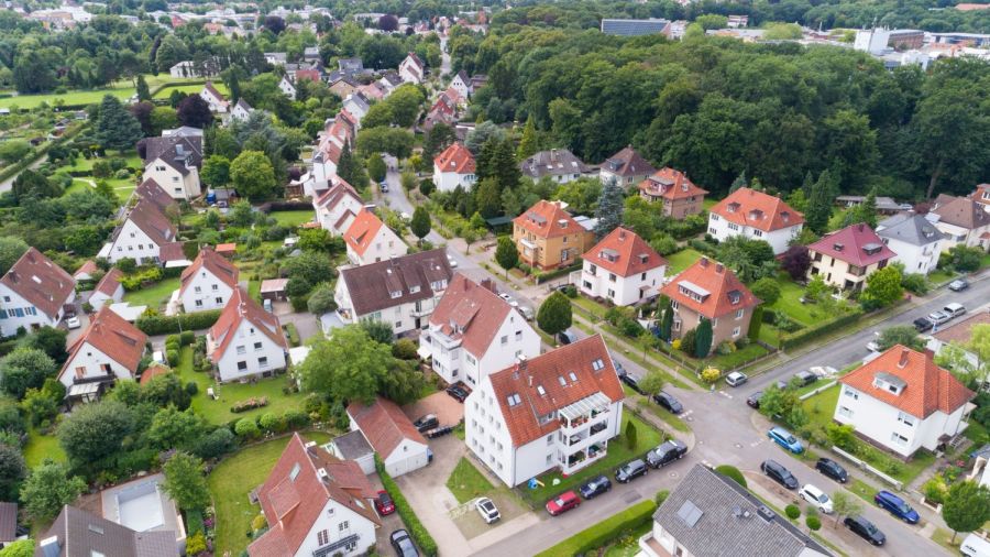 Grundstücke mit Häusern