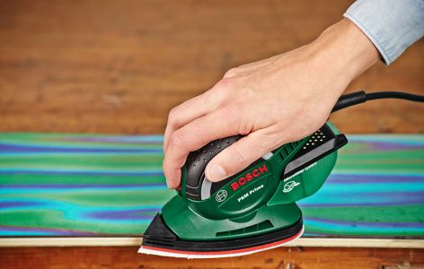 Upcycling: Aus altem Snowboard wird ein Regal