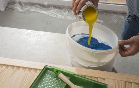 Bauanleitung Fensterläden: Farbe mischen