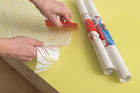 Acrylglasplatte mit Glasfolie verzieren