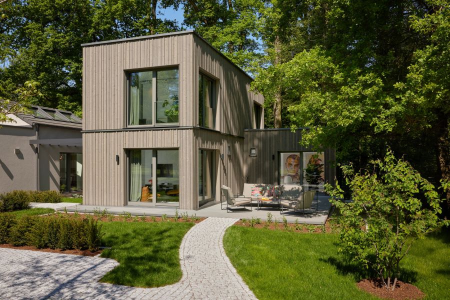 Kleines Haus mit Garten