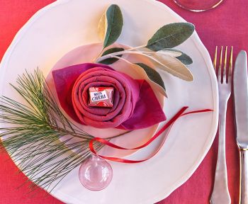 Rose aus Serviette falten