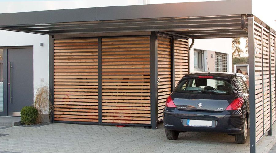 Im Carport oder in der Garage ist Ihr Auto gut geschützt