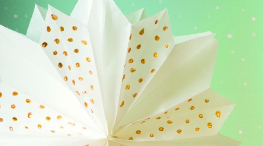 Weihnachtsstern aus Butterbrottüten