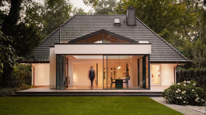 glasanbau haus beleuchtet
