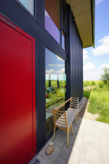 Seitenansicht des Hauses