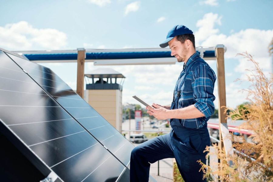 Photovoltaikanlage anmelden und installieren