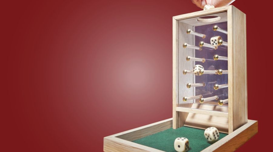 Bauanleitung Würfelturm selber bauen Anleitung Geschenkidee Weihnachten