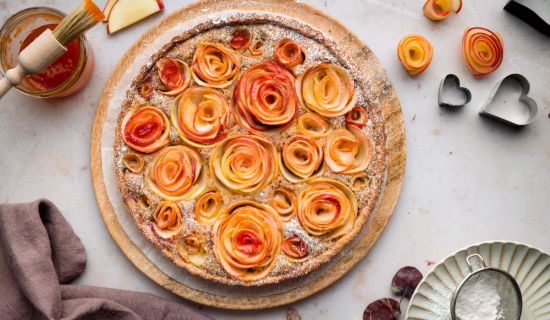 Apfelrosenkuchen