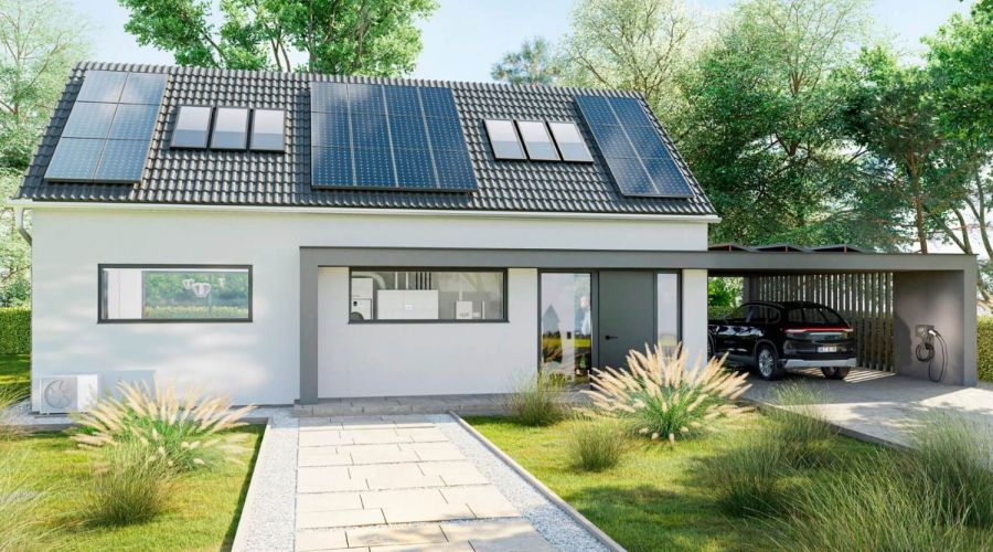 Haus mit PV und E-Tankstelle