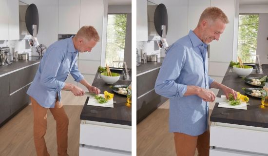 Ein zweigeteiltes Bild zeigt links einen Mann, der sich mit gekrümmtem Rücken über eine zu niedrige Arbeitsplatte beugt. Rechts steht derselbe Mann aufrecht und entspannt an einer deutlich höheren Fläche beim Schneiden von Gemüse.