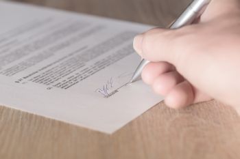 Notartermin Vertrag ist unterschrieben