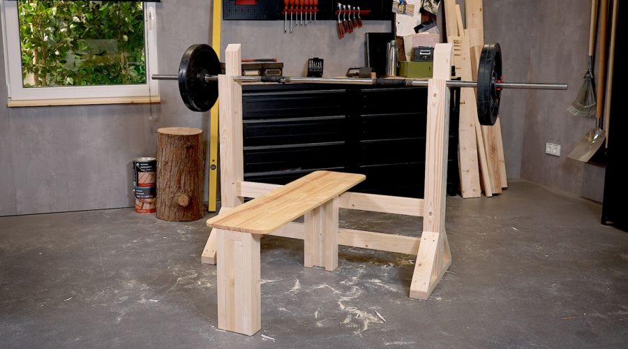 Fertig gebaute Hantelbank