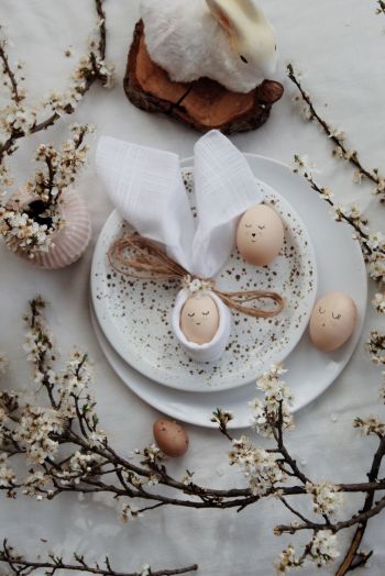 Frühlingsdeko fürs Fenster: Zauberhafter Ostergarten - Mein Eigenheim