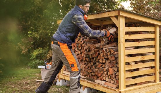 Holzunterstand selber bauen Anleitung
