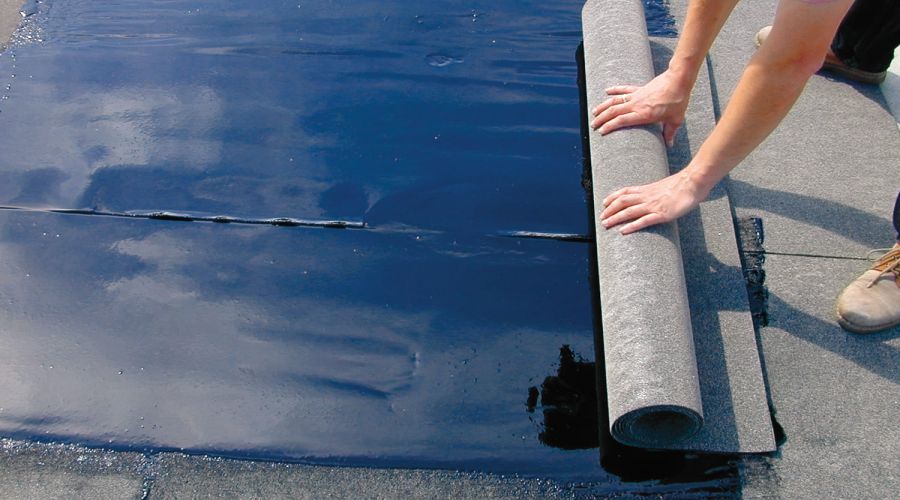 Flachdach Aufbau und Beschichtung mit Bitumen
