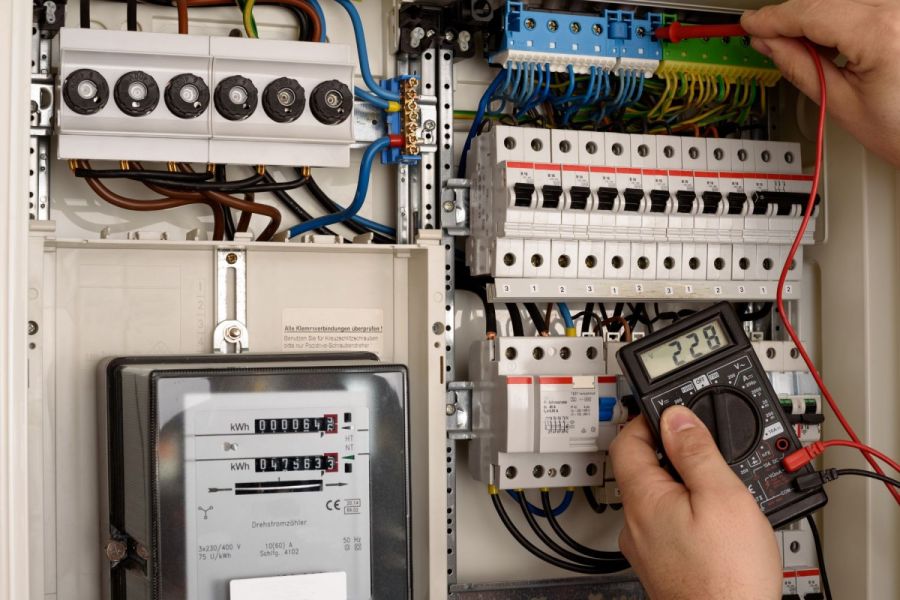Elektroinstallation: Schaltkasten