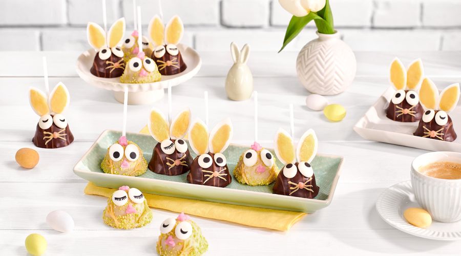 Oster cake-pops mit kleinen Osterhasen und Küken
