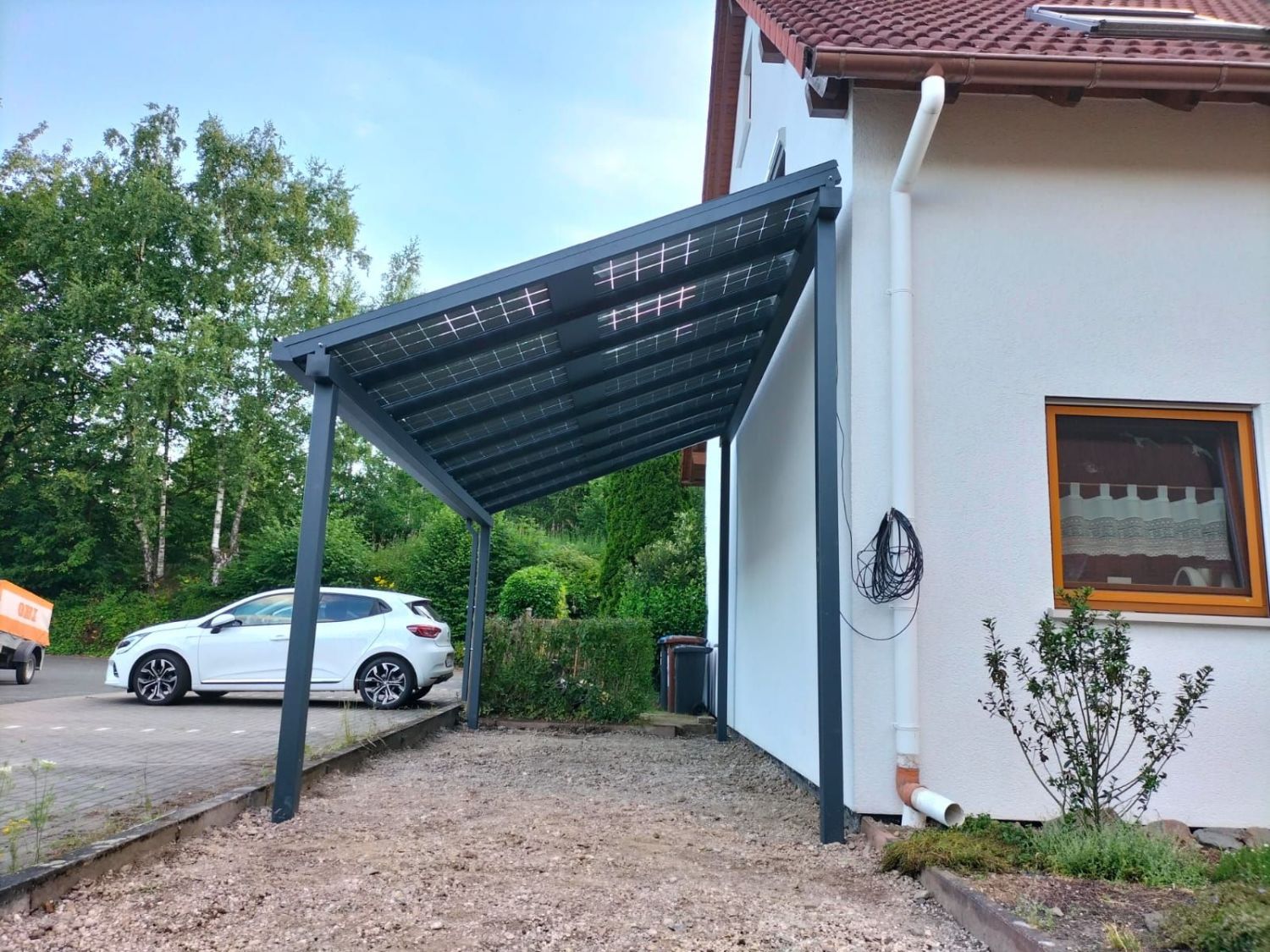 Dachneigung beim Carport mit Solardach