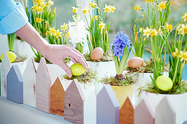Frühlingsdeko fürs Fenster: Zauberhafter Ostergarten - Mein Eigenheim
